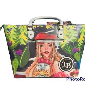 La Philipe purse studs made in Miami new with tag and keychain bag cat